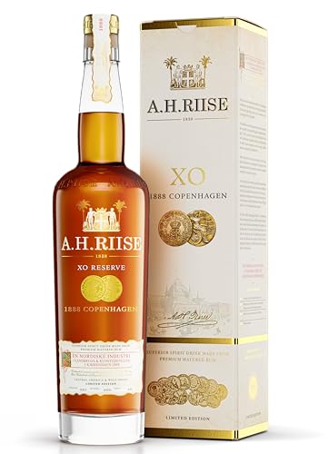 A.H. Riise Copenhagen Gold Medal, Premium Spirituose auf Rumbasis, Karibik, Lieblich, Fruchtig, 700 ml, 40% Vol. von A.H. Riise
