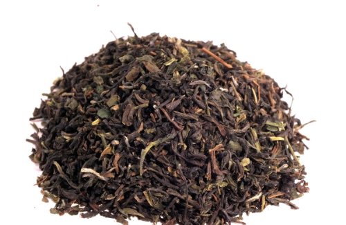Schwarztee Tukvar Puttabong Second Flush aus Darjeeling, würzig, kräftig, frisch abgefüllt Schwarztee Tukvar Puttabong Second Flush aus Darjeeling, würzig, kräftig, frisch abgefüllt von 1000tees