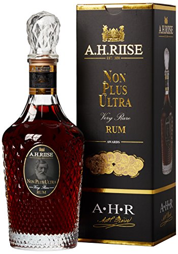 A.H. Riise Non Plus Ultra Very Rare | Premium Spirituose auf Rumbasis | Edles Design | Angenehmer, lieblicher Geschmack | 700 ml | 42% Vol von A.H. Riise