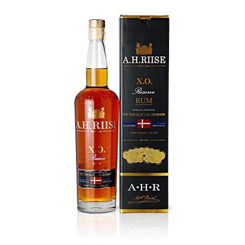 A.H. Riise X.O. Reserve Rum THE THIN BLUE LINE DENMARK 40,00% 0,70 Liter von A.H. Riise