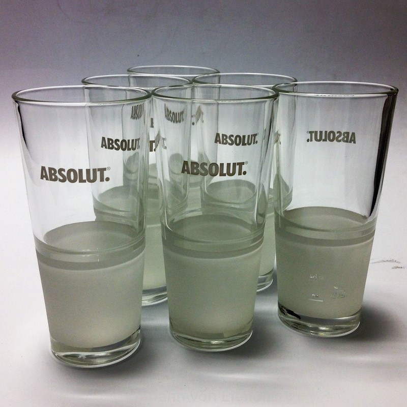 6 Absolut Longdrinkgläser satiniert 6 Absolut Longdrinkgläser satiniert von Absolut