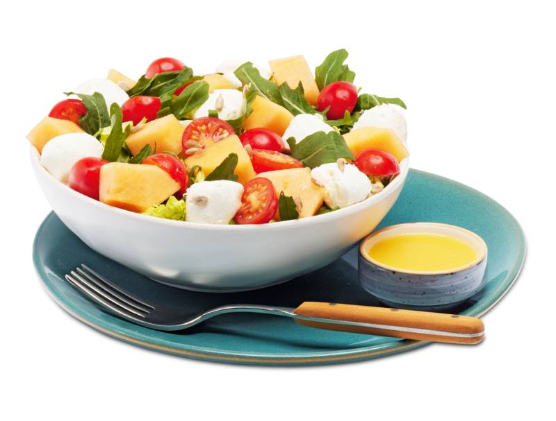Sommersalat Melone, Tomate mit Limettendressing von Alois Dallmayr KG