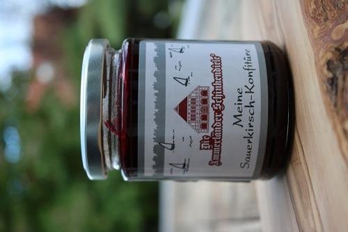 Sauerkirsch-Konfitüre im 250g Glas | Handgefertigte Delikatesse mit saftigen Sauerkirschen von Ammerländer Schinkendiele