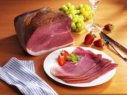 Zarter Aalrauchschinken, naturgereift - Pape Größe 250g "Servierschnitt" Zarter Aalrauchschinken, naturgereift - Pape Größe 250g "Servierschnitt" von Ammerländer Schinkendiele