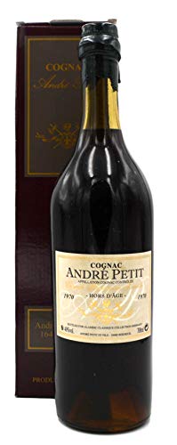Rarität: Andre Petit Cognac 1970 Hors D'Age 0,7l mit Geschenkpackung Rarität: Andre Petit Cognac 1970 Hors D'Age 0,7l mit Geschenkpackung von André Petit