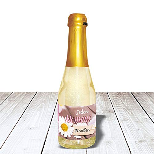 Piccolo Liebe Grüße | Beerenperlwein | 0,2 l Sekt halbtrocken | prickelnd freischer Fruchtsecco Perlwein aus weißen Beeren (Piccolo: - Jeden Moment genießen -) von Andrea Verlag