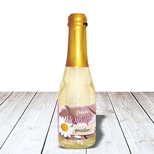Piccolo Liebe Grüße | Beerenperlwein | 0,2 l Sekt halbtrocken | prickelnd freischer Fruchtsecco Perlwein aus weißen Beeren (Piccolo: - Jeden Moment genießen -) von AV Andrea Verlag
