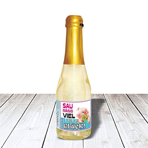 Piccolo Tierische liebe Grüße - Saumäßig viel Glück - Beerenperlwein | 0,2 l Sekt halbtrocken | prickelnd freischer Fruchtsecco Perlwein aus weißen Beeren von AV Andrea Verlag