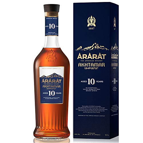 Ararat Akhtamar New Range 10 Years Old mit Geschenkverpackung 0,5L von Ararat