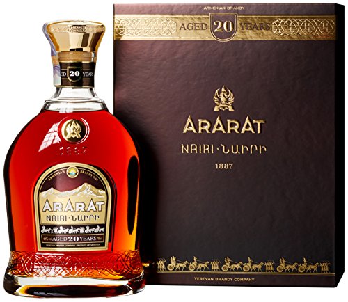 Ararat Nairi 20 Years Old mit Geschenkverpackung (1 x 0.7 l) von Ararat