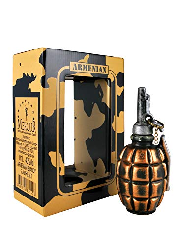 armenischer Brandy Granate in Keramik Flasche, 40% Alk., 5 Jahre gereift, 0,1L armenischer Brandy Granate in Keramik Flasche, 40% Alk., 5 Jahre gereift, 0,1L von Armenian Brandy