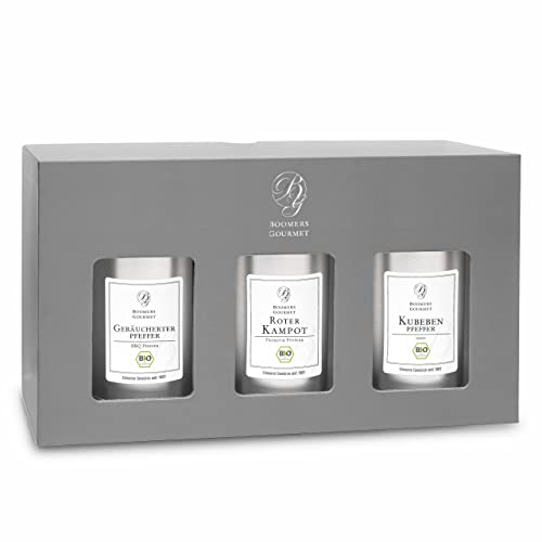 Boomers Gourmet - BIO Pfeffer Raritäten Geschenk Box, Geräucherter Pfeffer I Roter Kampot Pfeffer I Kubeben Pfeffer - BIO Pfeffer Box - 260 g Boomers Gourmet - BIO Pfeffer Raritäten Geschenk Box, Geräucherter Pfeffer I Roter Kampot Pfeffer I Kubeben Pfeffer - BIO Pfeffer Box - 260 g von BOOMERS GOURMET