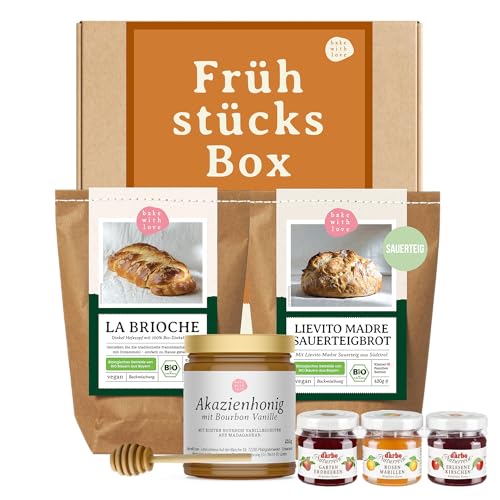 Frühstücksbox für Feinschmecker | Feinkost Geschenk | Geschenkkorb für Frauen und Männer gefüllt mit Brotbackmischungen, Honig & Konfitüre | Honig Geschenkset | Gourmet Geschenkbox Ostern von Bake with Love
