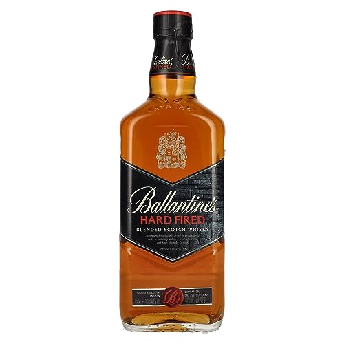 Ballantines Hard Fired Blended Scotch Whisky – Hard fired Whisky aus doppelt ausgebrannten Eichenfässern für einen besonders rauchig & würzigen Geschmack – 1 x 0,7 L von Ballantine's