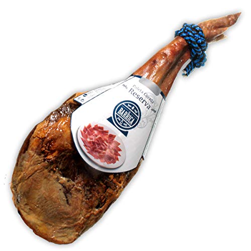Serrano-Schinken Paleta Reserva Barrica | Vorderschinken aus Spanien | 12 Monate luftgetrocknet und schonend gereift | Aus der Schinkenmanufaktur Jamones España in Toledo | Stückgewicht 4,5kg Serrano-Schinken Paleta Reserva Barrica | Vorderschinken aus Spanien | 12 Monate luftgetrocknet und schonend gereift | Aus der Schinkenmanufaktur Jamones España in Toledo | Stückgewicht 4,5kg von Barrica