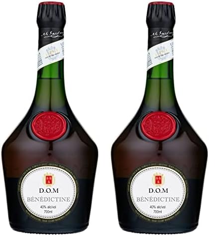 Bénédictine D.O.M. französischer Kräuterlikör, 40% Vol., 70 cl/700 ml, traditionelle Geheimrezeptur mit 27 Wurzeln, Kräutern & Gewürzen, feine Honignoten mit Zitrus & Mandeln, ideal als Geschenk Bénédictine D.O.M. französischer Kräuterlikör, 40% Vol., 70 cl/700 ml, traditionelle Geheimrezeptur mit 27 Wurzeln, Kräutern & Gewürzen, feine Honignoten mit Zitrus & Mandeln, ideal als Geschenk von Benedictine