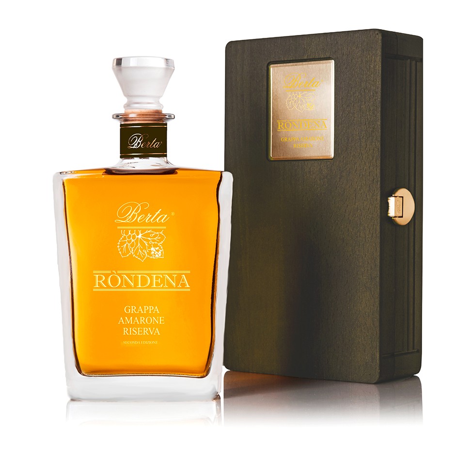 Berta Grappa Riserva Rondena Amarone in Holzkiste 0,7 l Berta Grappa Riserva Rondena Amarone in Holzkiste 0,7 l von Berta Grappa