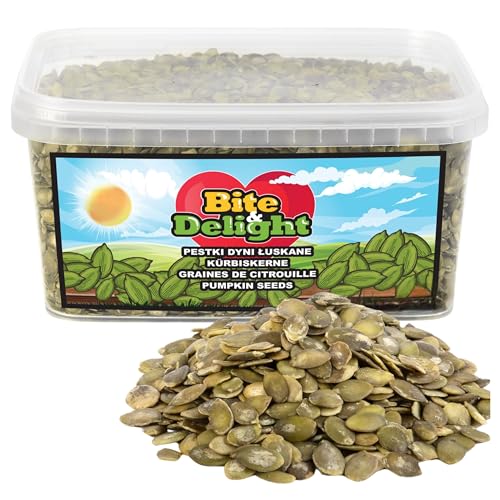 Bite & Delight Kürbiskerne Geschält - Ungesalzen Ungeröstet - Knackige Kürbiskerne - Schalenlos zum Knabbern - Kürbis Kerne Roh ohne Schale - Vegan in Rohkostqualität - Eiweißquelle - 1,5kg Bite & Delight Kürbiskerne Geschält - Ungesalzen Ungeröstet - Knackige Kürbiskerne - Schalenlos zum Knabbern - Kürbis Kerne Roh ohne Schale - Vegan in Rohkostqualität - Eiweißquelle - 1,5kg von Bite & Delight