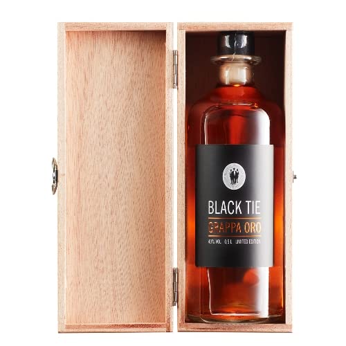 Grappa Oro BLACK TIE 40% Vol. in Holzkiste Grappa Oro BLACK TIE 40% Vol. in Holzkiste von Black Tie Community