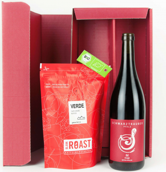 'Verde Bio 250g mit 1 Flasche Merlot Geschenkbox rot' BLANK ROAST von Blank Roast Manufaktur