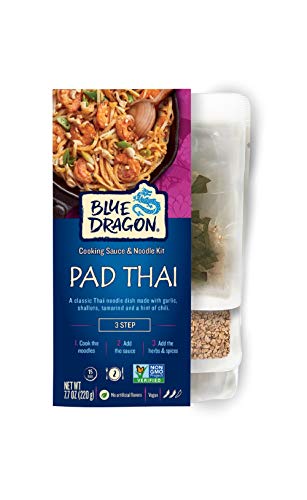 Blue Dragon Thai-Set mit 3 Stufen, vorportionierte Beutel mit Sauce, getrockneten Reisnudeln, getrocknetem Knoblauch-Schnittlauch und gehackten Erdnüssen für ein perfektes mildes bis mittelgroßes Pad von Blue Dragon