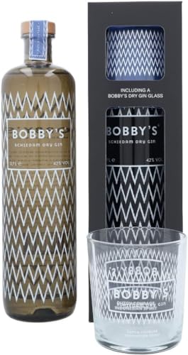 Bobby's Schiedam Dry Gin 70cl | Giftpack mit ein Glas | Außergewöhnliche Mischung aus Indonesischen Botanicals und Traditionellen Gin-Zutaten | 42% ABV | Premiumflasche als Tolles Gin-Geschenk Bobby's Schiedam Dry Gin 70cl | Giftpack mit ein Glas | Außergewöhnliche Mischung aus Indonesischen Botanicals und Traditionellen Gin-Zutaten | 42% ABV | Premiumflasche als Tolles Gin-Geschenk von Bobby's
