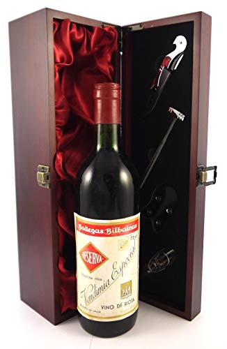 Rioja 1966 Bodegas Bilbainas Vendimia Especial in einer mit Seide ausgestatetten Geschenkbox, da zu 4 Weinaccessoires, 1 x 750ml von Bodegas Bilbainas