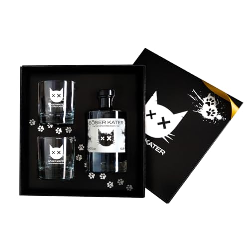 BÖSER KATER Black Gin Geschenkset mit 2 Gläsern | Das Original | Das perfekte Blackberry Gin Geschenk in hochwertiger Box | Schwarz Violetter Cocktail | 0,5l 40% Vol. BÖSER KATER Black Gin Geschenkset mit 2 Gläsern | Das Original | Das perfekte Blackberry Gin Geschenk in hochwertiger Box | Schwarz Violetter Cocktail | 0,5l 40% Vol. von Böser Kater