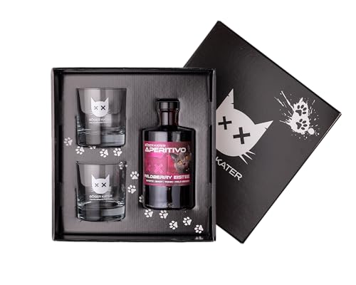 BÖSER KATER Wildberry Eistee Aperitivo Geschenkset mit 2 Gläsern | Waldbeeren Frucht Likör | Erfrischender Aperitif | Ideal als Spritz oder Tonic Cocktail | Geschenkidee | 0,5l 15% Vol. BÖSER KATER Wildberry Eistee Aperitivo Geschenkset mit 2 Gläsern | Waldbeeren Frucht Likör | Erfrischender Aperitif | Ideal als Spritz oder Tonic Cocktail | Geschenkidee | 0,5l 15% Vol. von Böser Kater