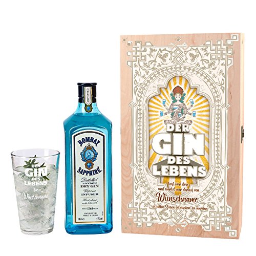 Herz & Heim® Gin Geschenkset - Der Gin des Lebens - mit 1 l Bombay Sapphire und graviertem Glas in Holzverpackung mit Wunschnamen von Herz & Heim