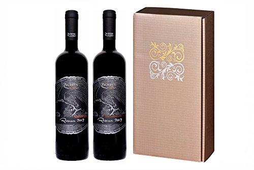 Geschenkpaket"Um den gemütlichen Festtisch" mit 2 Flaschen Rotwein aus Bulgarien von Bossev