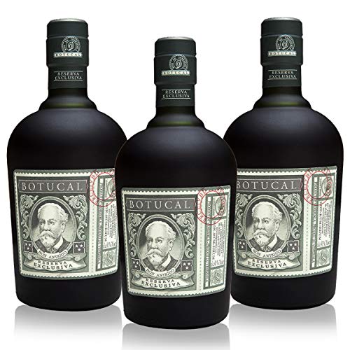 Botucal, Reserva Exclusiva, 3 x 700 ml, 40% Vol., Geruch von Kokos & Vanille, Vollmuniger & langanhaltener Geschmack, Noten von Vanille, Orange & Karamell, Bis zu 12 Jahre in Eichenfässern gereift Botucal, Reserva Exclusiva, 3 x 700 ml, 40% Vol., Geruch von Kokos & Vanille, Vollmuniger & langanhaltener Geschmack, Noten von Vanille, Orange & Karamell, Bis zu 12 Jahre in Eichenfässern gereift von Diplomático