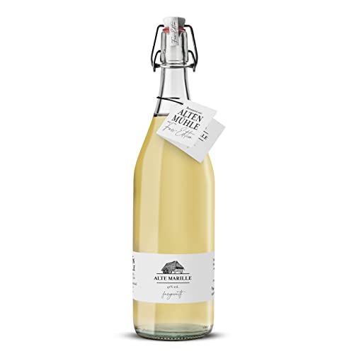 Brennerei Zur Alten Mühle - Alte Marille Fass-Edition - feiner Marillen Hausschnaps in der klassischen Bügelflasche - milder Obstler fassgereift im Schwarzwald, 1 x 1,0 l von Schladerer