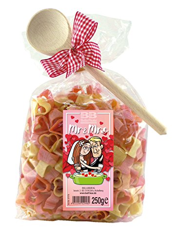 Bull & Bear bunte Herz Nudeln, 250g, Motivnudeln aus Hartweizengrieß, handgefertigt in deutscher Manufaktur, Pasta Geschenk, inkl. Holzlöffel von Bull & Bear