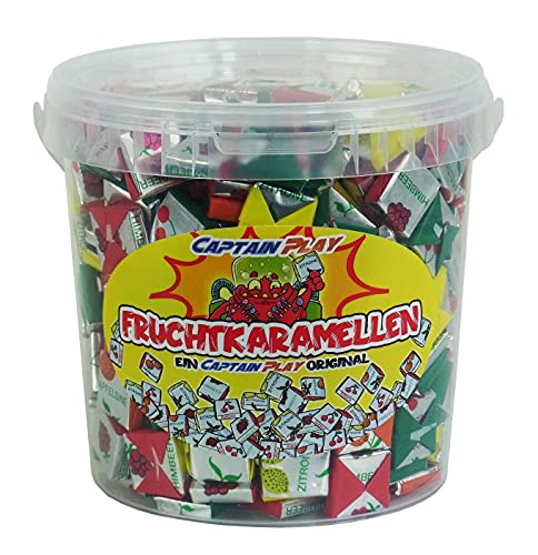 CAPTAIN PLAY Fruchtkaramellen Großpackung, 900g Fruchtkaramellen Kaubonbons im Party Bucket von CAPTAIN PLAY