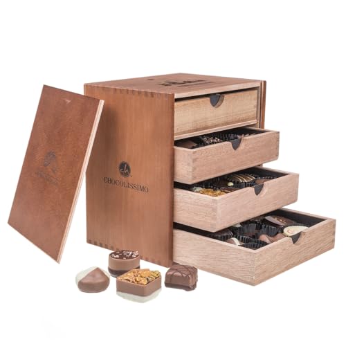 CHOCOLISSIMO - Schokolade Geschenk - 40 handgemachte Pralinen im Holzkästchen, ohne Alkohol - Weihnachtsschokolade, Geschenk zu Weihnachten, alkoholfrei - für Kinder, Frauen, Männer - Merry Massimo von CHOCOLISSIMO