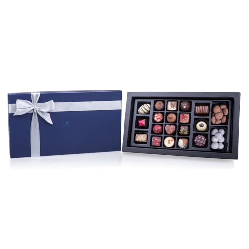 Moments White Midi - Pralinen - 18 Pralinen und zwei Sorten Schoko-Nüsse | Süßigkeiten | Schokolade | verschenken | Geburtstag | Mama | Erwachsene | Mann | Frau | Männer | Frauen Moments White Midi - Pralinen - 18 Pralinen und zwei Sorten Schoko-Nüsse | Süßigkeiten | Schokolade | verschenken | Geburtstag | Mama | Erwachsene | Mann | Frau | Männer | Frauen von CHOCOLISSIMO