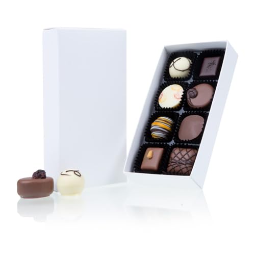 White XL - Pralinen - acht handgemachte Pralinen - Geschenk - Geschenkidee- Mann - Frau - Schokolade - Geburtstag - Weihnachten White XL - Pralinen - acht handgemachte Pralinen - Geschenk - Geschenkidee- Mann - Frau - Schokolade - Geburtstag - Weihnachten von CHOCOLISSIMO