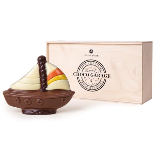 CHOCOLISSIMO - Schokoladen-Segelboot, Geschenk für Vatertag, Muttertag, Segelschiff aus Schokolade, Edles Schoko-Boot für Segelfans, Süße Geschenkidee für Erwachsene & Kinder, Marine Collection, Mann von CHOCOLISSIMO