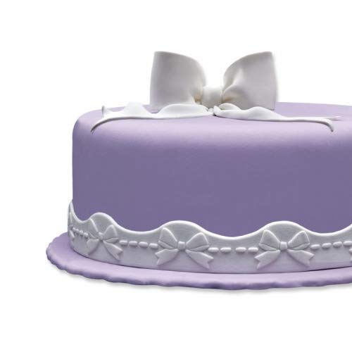 COXIMUS gebrauchsfertiger Fondantrand 2x1,25m | Motiv Wellenband Schleife weiß, 3 cm hoch | leckere Tortendekoration für Torten, Cupcakes uvm. | COXIMUS "backen und mehr" COXIMUS gebrauchsfertiger Fondantrand 2x1,25m | Motiv Wellenband Schleife weiß, 3 cm hoch | leckere Tortendekoration für Torten, Cupcakes uvm. | COXIMUS "backen und mehr" von Cake Company