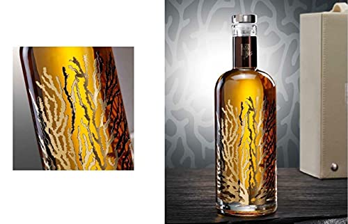 KORALLENGRAPPA AUS MUSKAT IM ALTER VON 70 CL IN EINER KISTE KORALLENGRAPPA AUS MUSKAT IM ALTER VON 70 CL IN EINER KISTE von CULTO