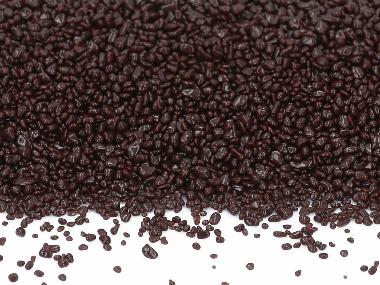 Schokoladen-Splitter Halbbitter dragiert 100g Schokoladen-Splitter Halbbitter dragiert 100g von Cake-Masters Basics