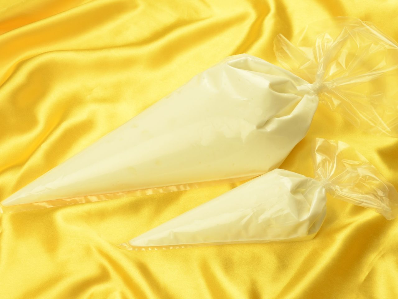 Einweg-Spritzbeutel klein 10 Stück Einweg-Spritzbeutel klein 10 Stück von Cake-Masters