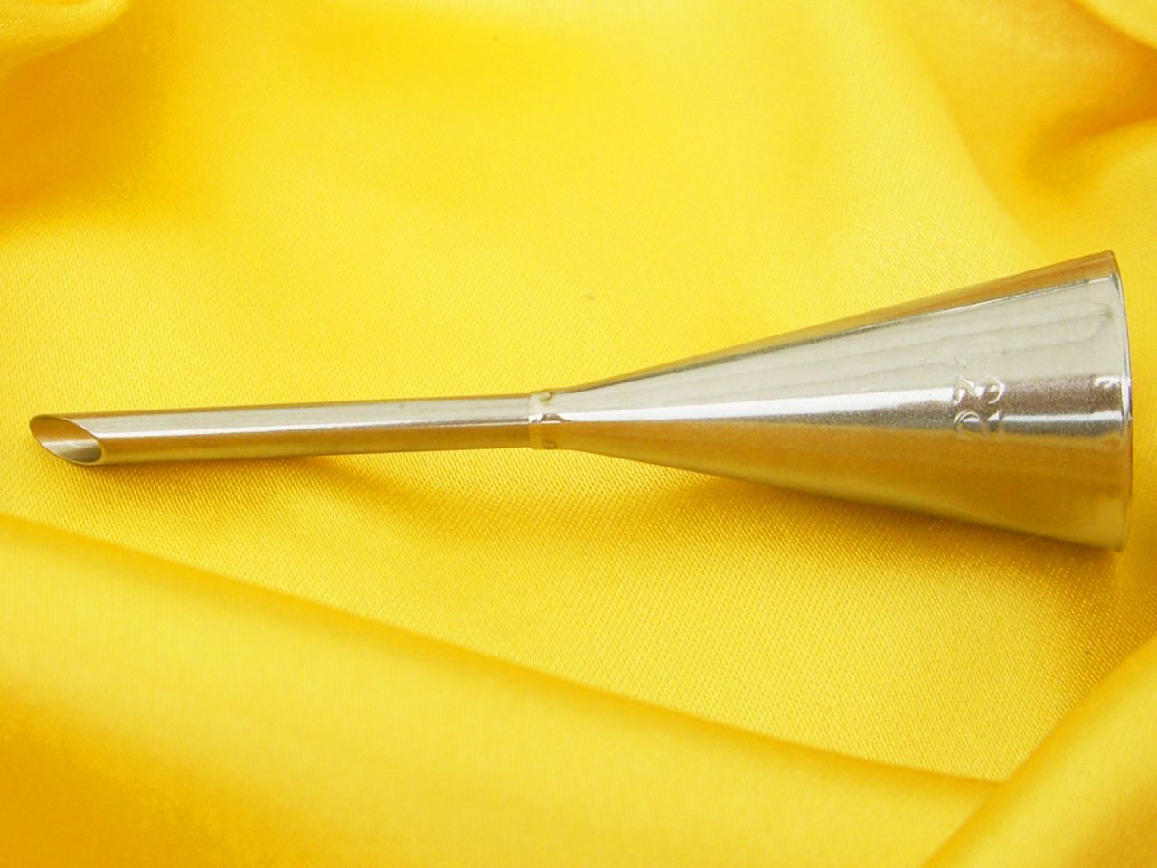 Füll-Tülle 4mm Füll-Tülle 4mm von Cake-Masters