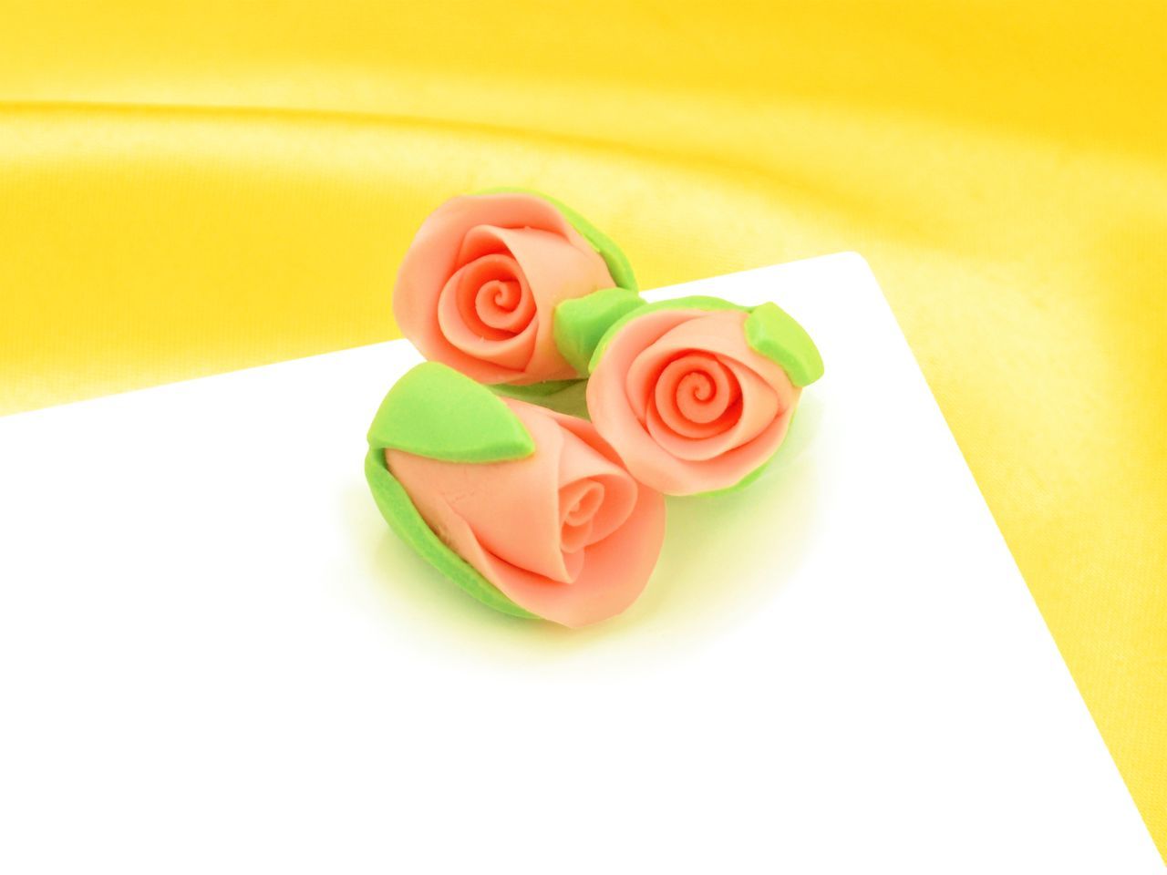 Rosenknospen lachs Zucker 3 Stück Rosenknospen lachs Zucker 3 Stück von Cake-Masters