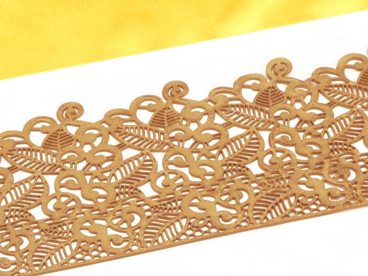 Spitzendekor Baroc gold Spitzendekor Baroc gold von Cake-Masters