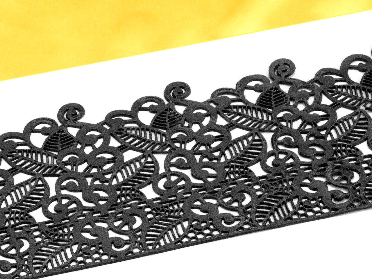 Spitzendekor Baroc schwarz Spitzendekor Baroc schwarz von Cake-Masters