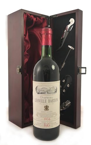 Chateau Leoville - Barton 1974 2eme Grand Cru Classe St Julien (Red wine) in einer mit Seide ausgestatetten Geschenkbox, da zu 4 Weinaccessoires, 1 x 750ml von Chateau Leoville -