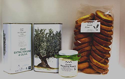 Ricotta Forte + Olio extravergine D'oliva + Friselle Pugliesi Ricotta Forte + Olio extravergine D'oliva + Friselle Pugliesi von Chinunno