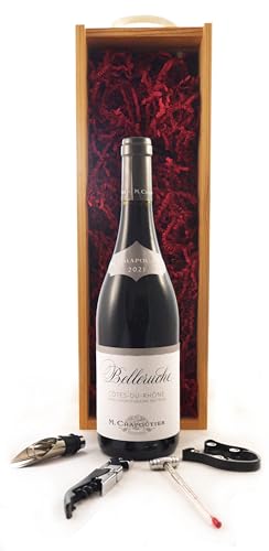 Cotes du Rhone Belleruche 2021 M Chapoutier (Red wine) in einer Geschenkbox, da zu 4 Weinaccessoires, 1 x 750ml von Cotes du Rhone